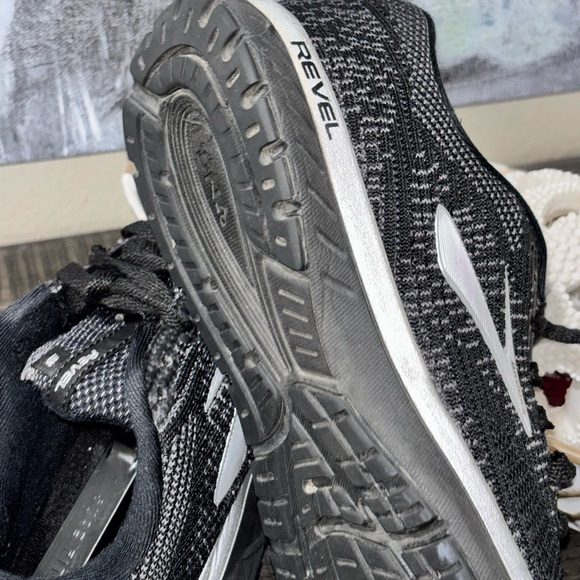 Brooks Revel 3 Running Shoe Women's Sz11 - Picture 2 of 14